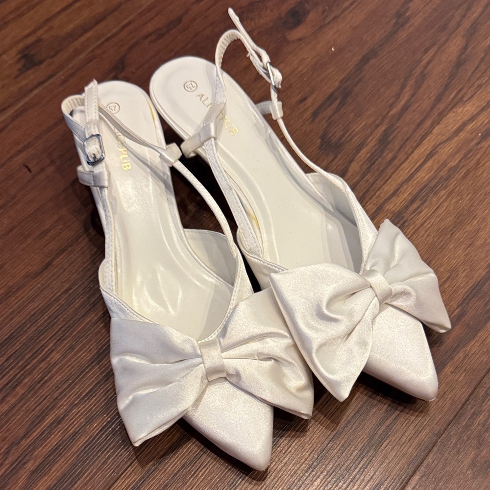 Cream Satin Bow Slingback Heels